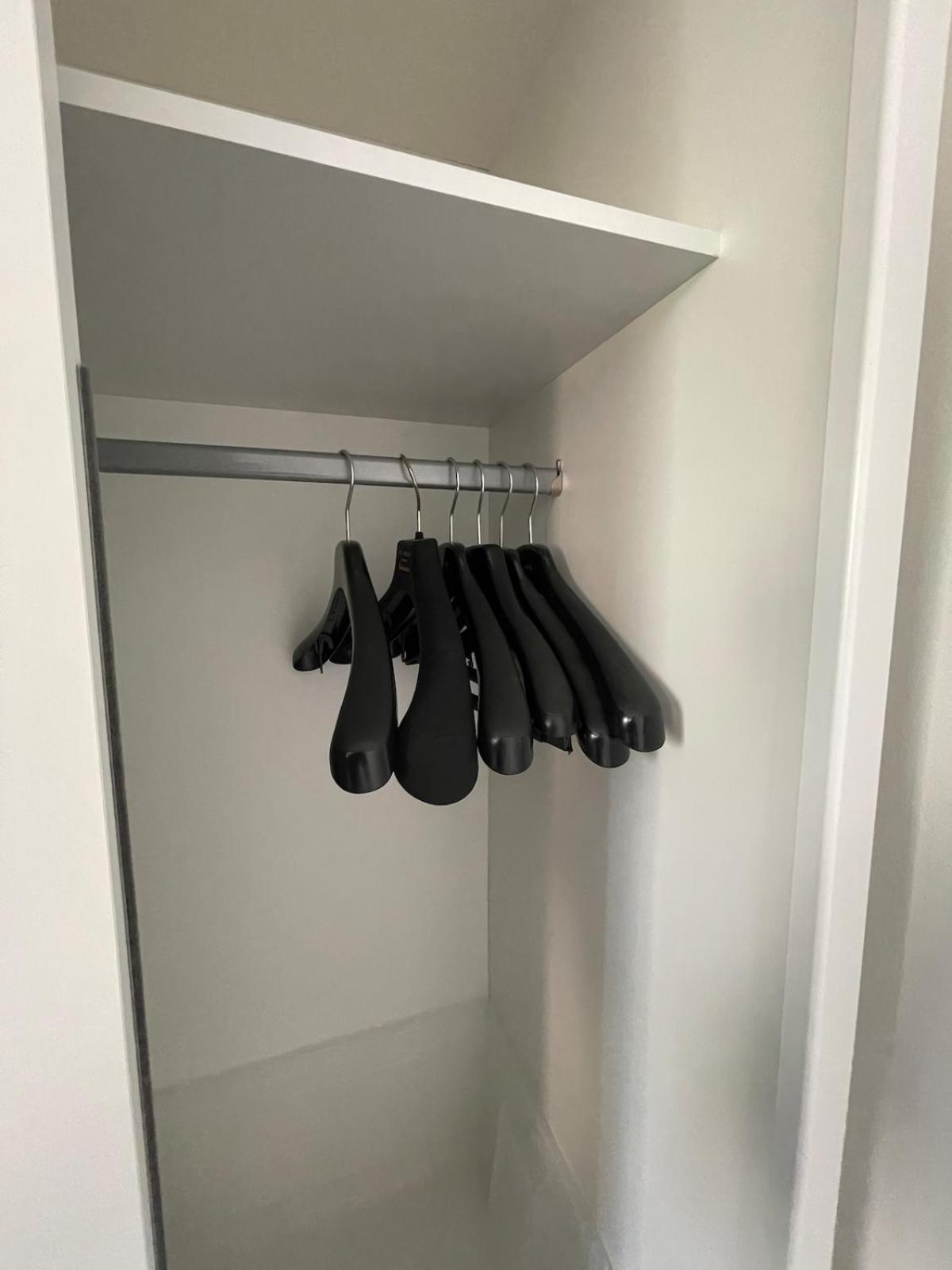 Tower Bridge Haven King En-suite With Parking Apartment